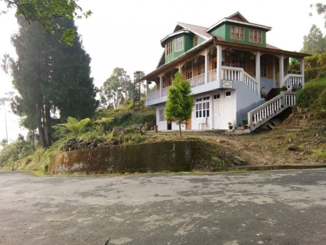 Comfort Triple Room in Anugrah Homestay, Sittong, Kurseong